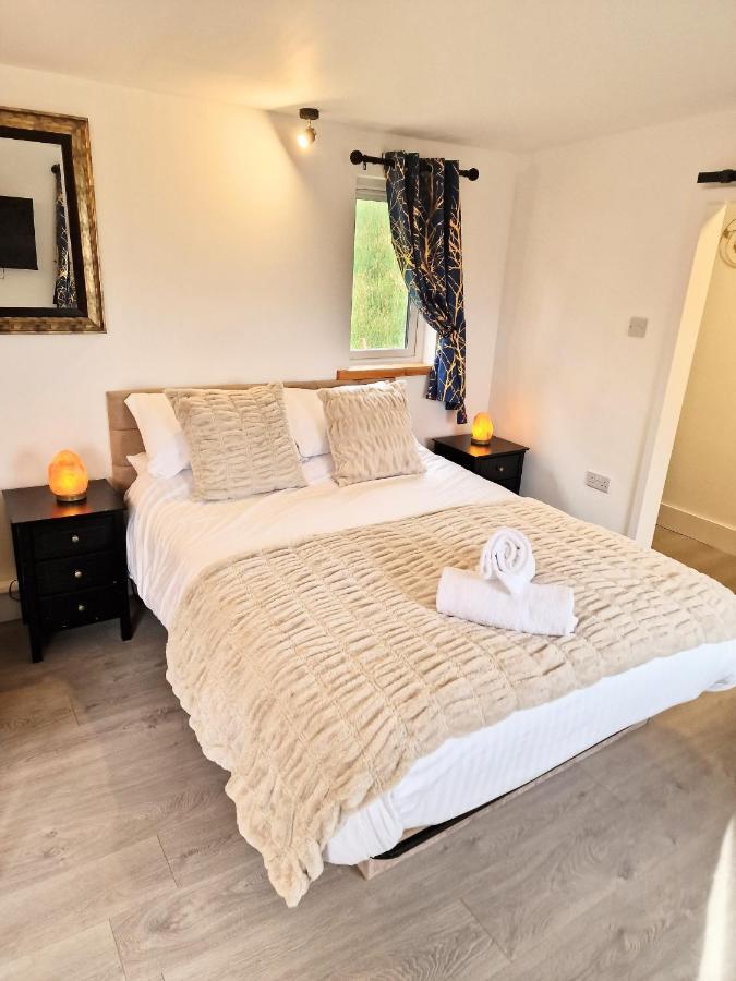 Kaoglen Lodge - Fawn Pod - Hot Tub - Dogs - Pitlochry - Luxury Blairgowrie and Rattray Exterior foto